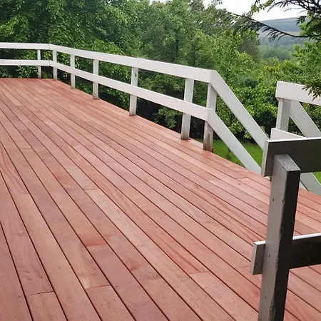 بيت للعطل Val Du Roannay *