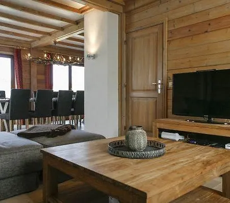 Val Du Roannay ستافيلوت